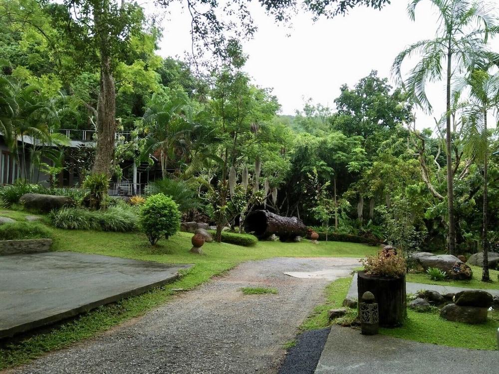 Bura Resort Chiang Rai Exterior photo